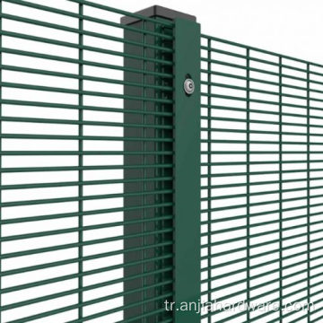 Güvenlik çitleri için anti-klima kaynaklı örgü paneli